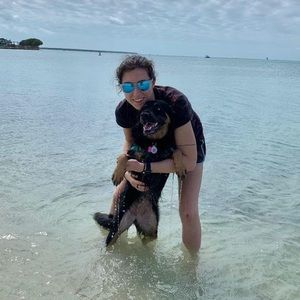 Meet your Posher, Lianna